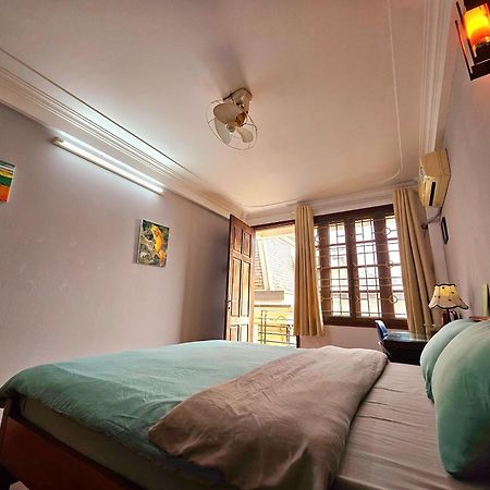 Rainbow Homestay - No 8 Alley 18B Tong Dan Hanói Exterior foto